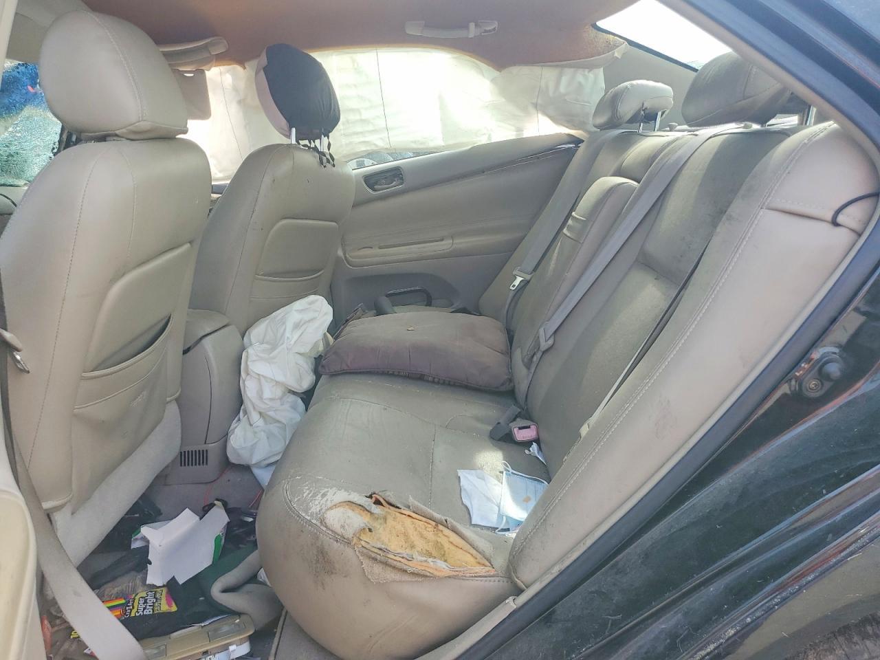 2004 TOYOTA CAMRY