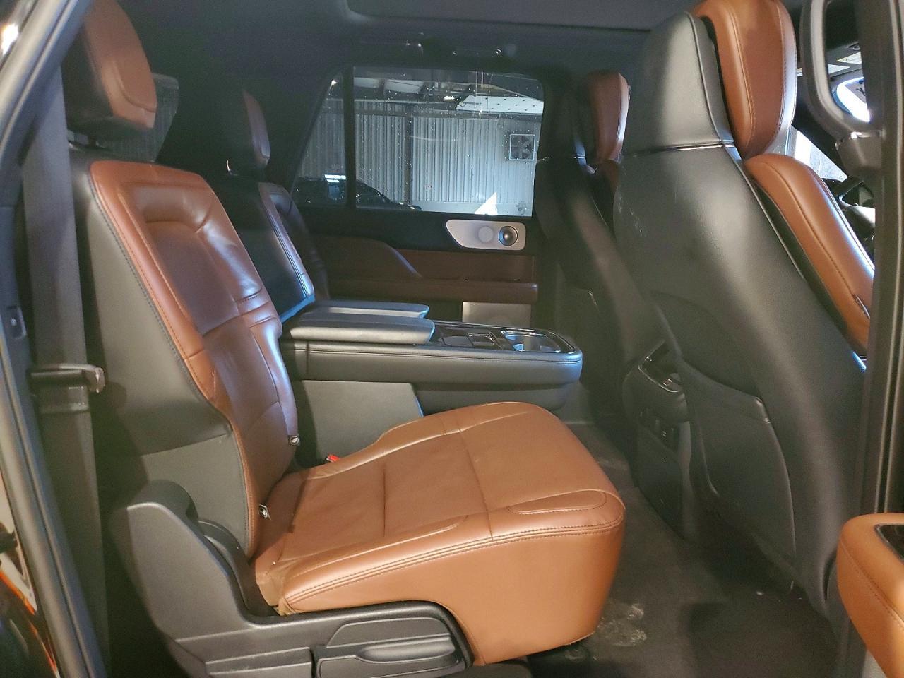 2022 LINCOLN Navigator