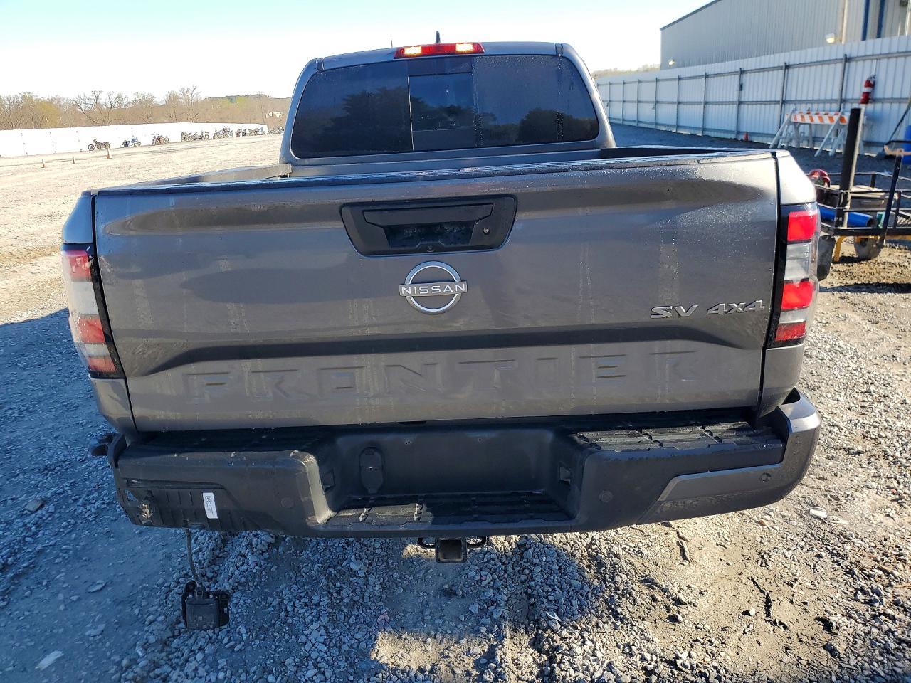 2024 NISSAN Frontier