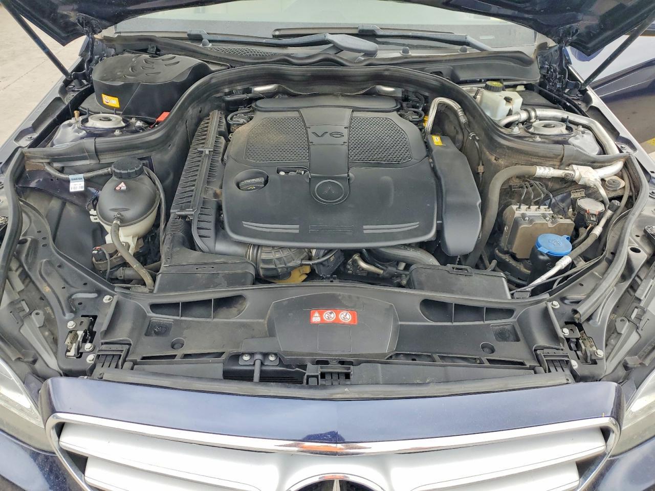 2016 MERCEDES-BENZ E-Class