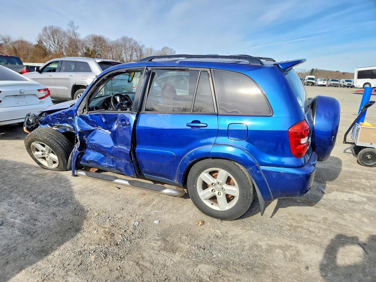 2004 TOYOTA RAV4