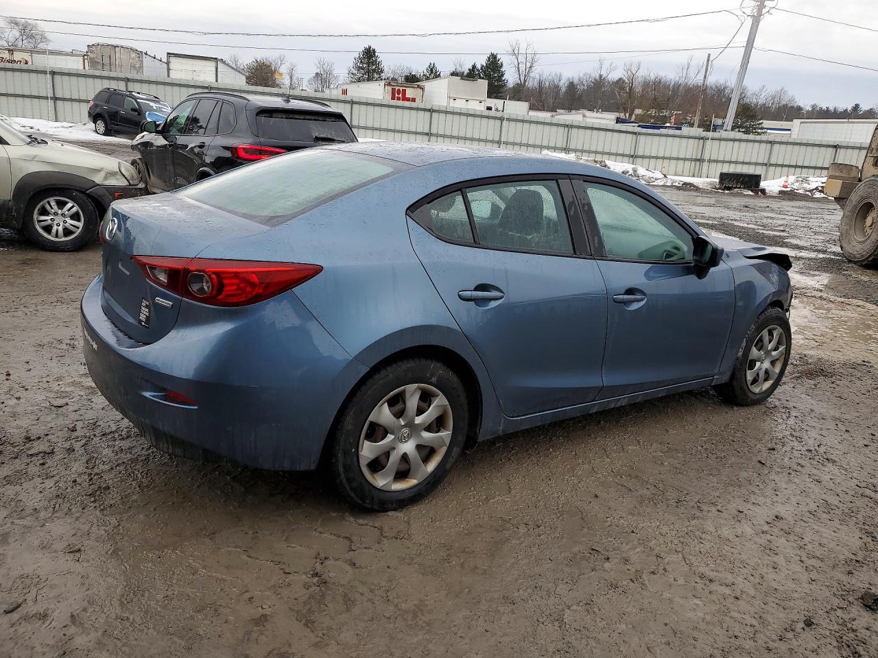 2014 MAZDA 3