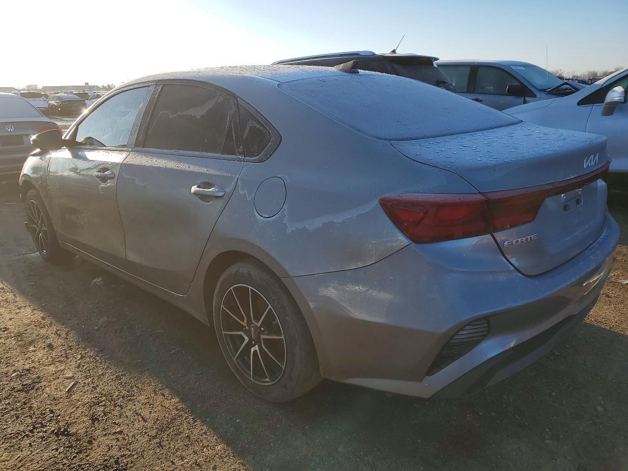 2023 KIA FORTE