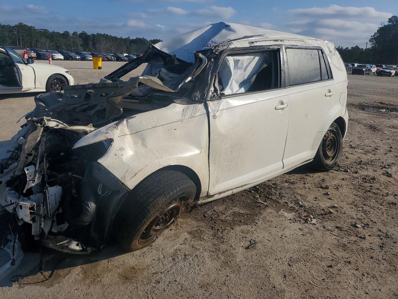2009 TOYOTA SCION