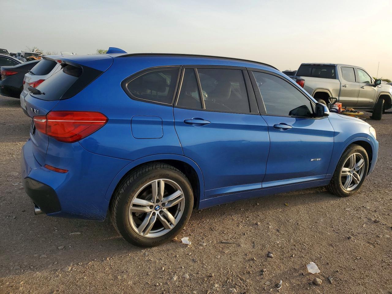 2017 BMW X1