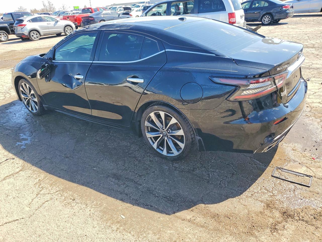 2019 NISSAN Maxima