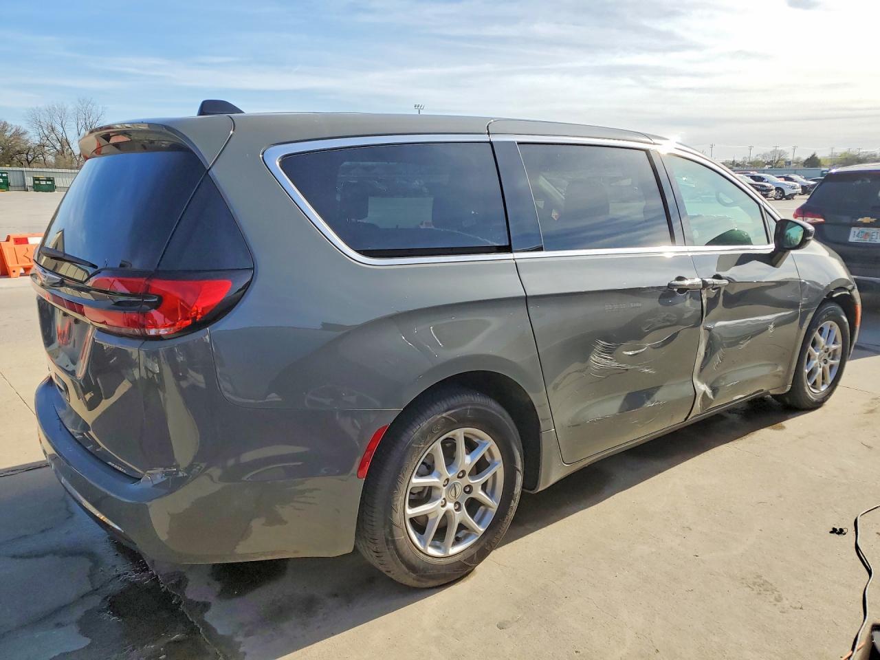 2025 CHRYSLER Pacifica