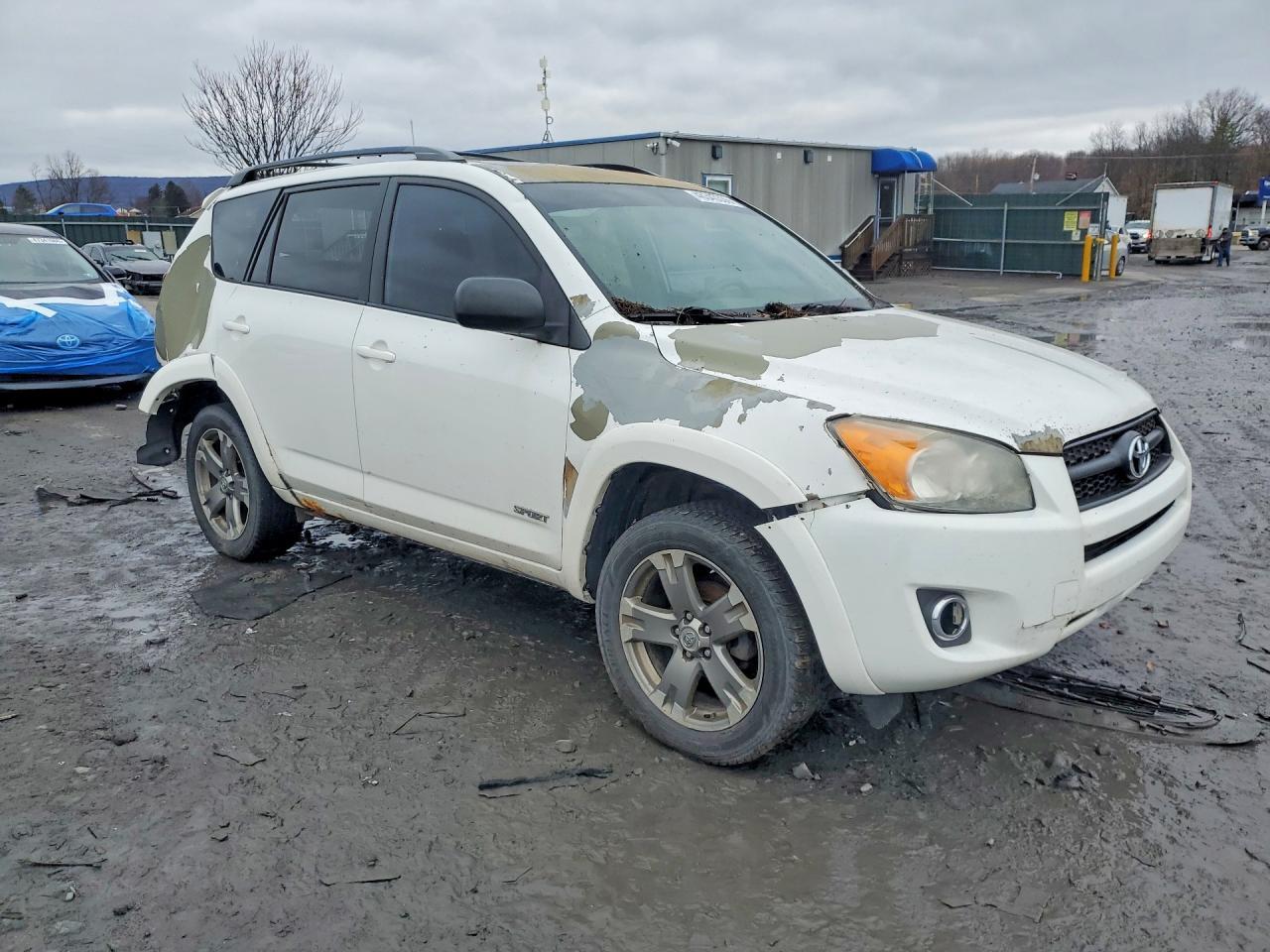 2011 TOYOTA RAV4