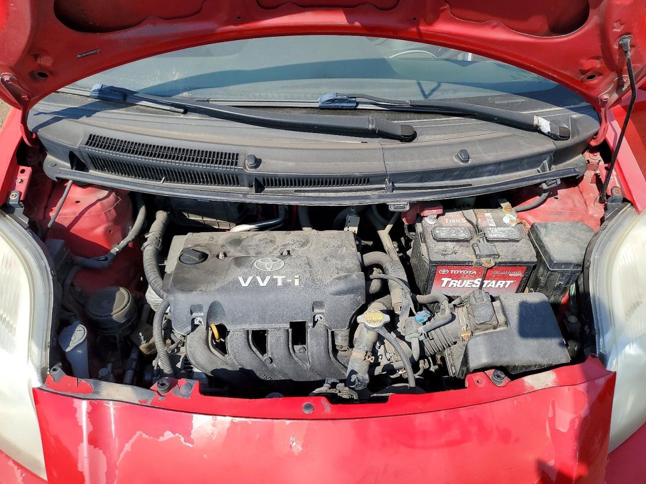 2011 TOYOTA YARIS