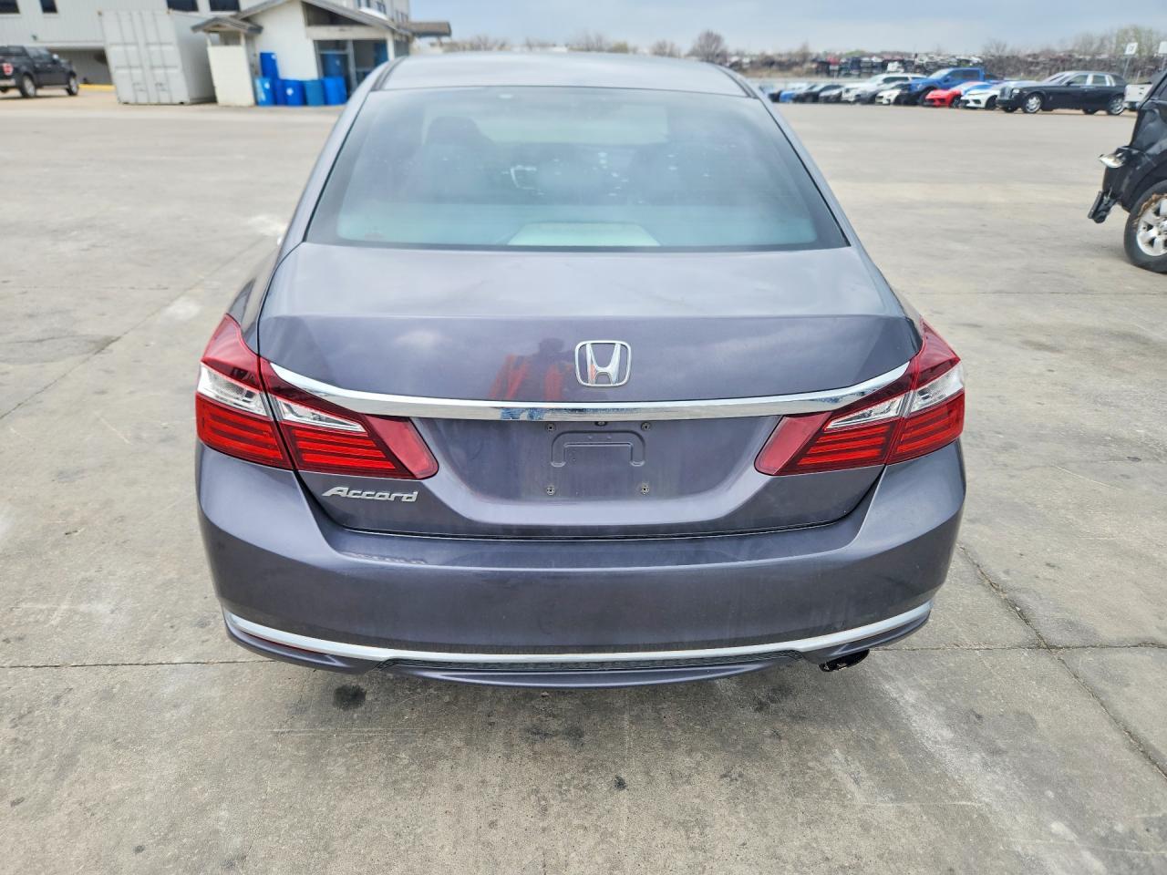 2017 HONDA ACCORD