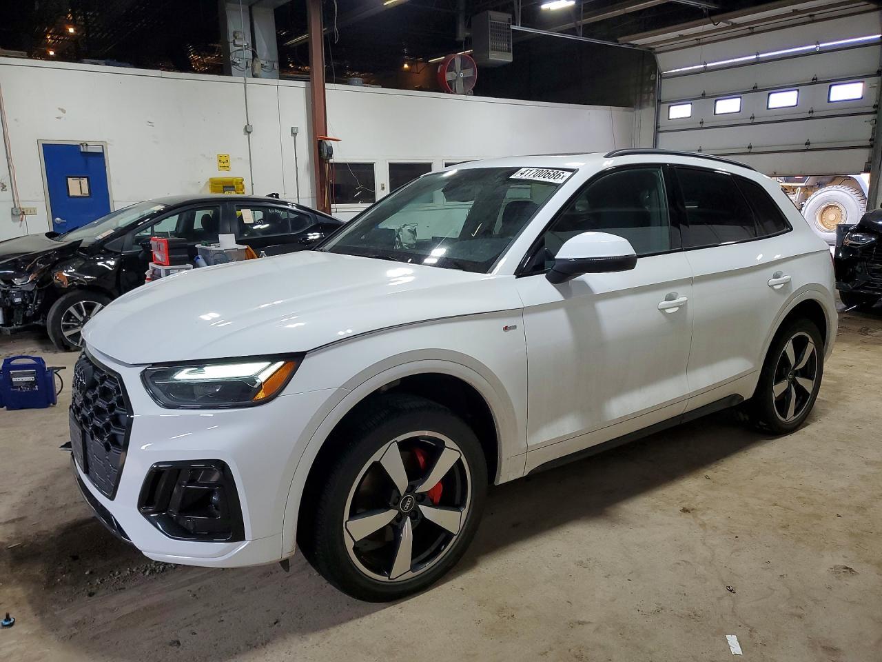 2024 AUDI Q5