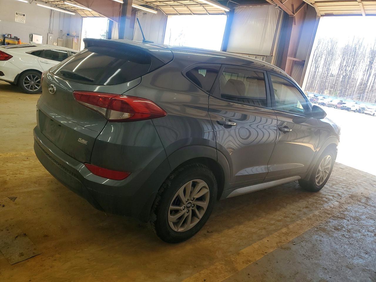 2017 HYUNDAI TUCSON