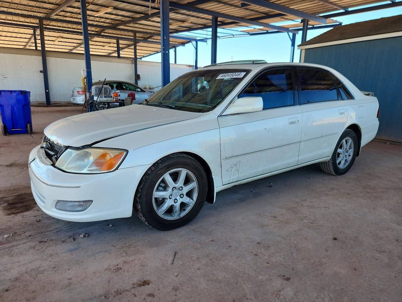 2000 TOYOTA Avalon