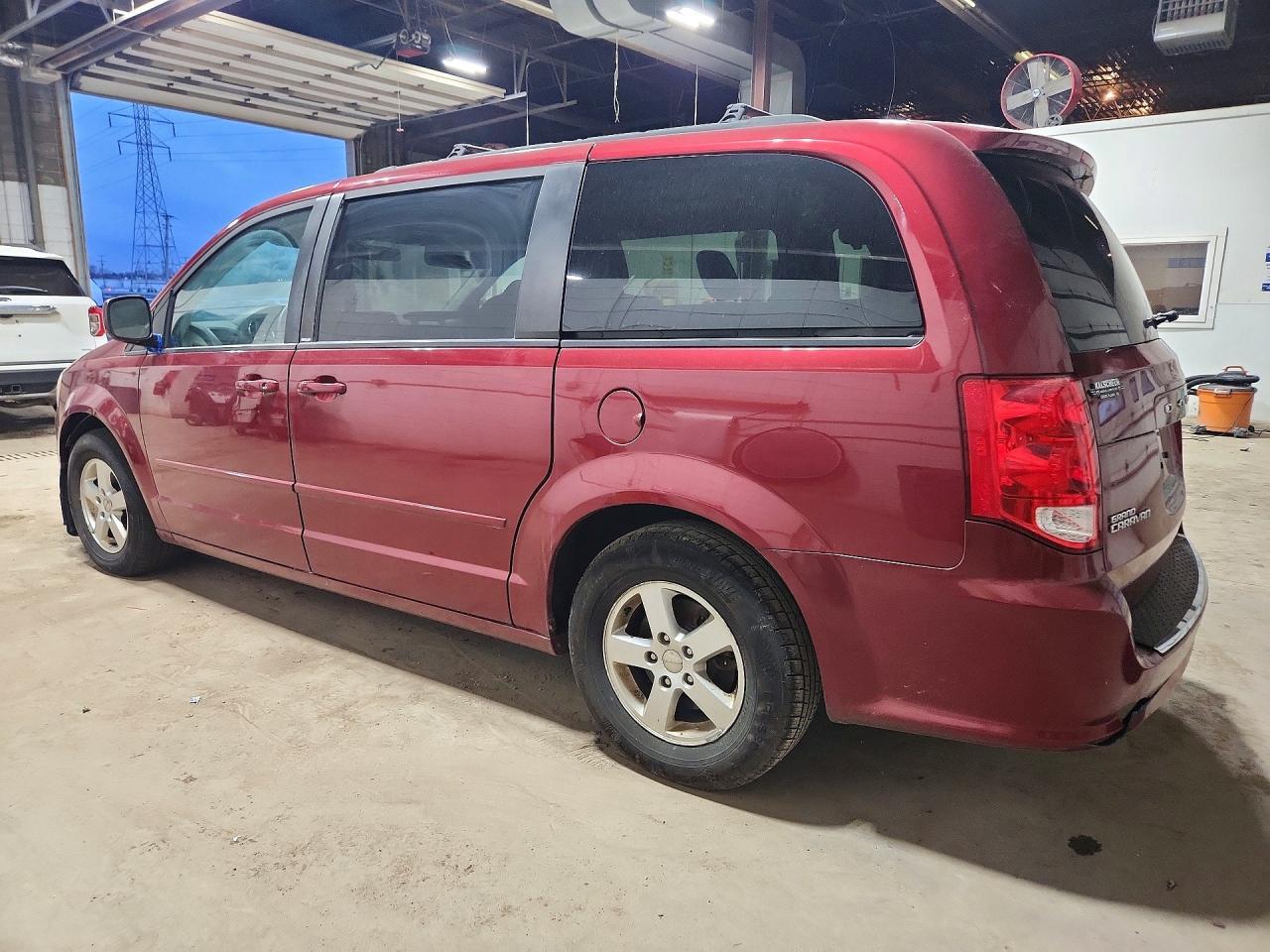 2011 DODGE GRAND CARAVAN