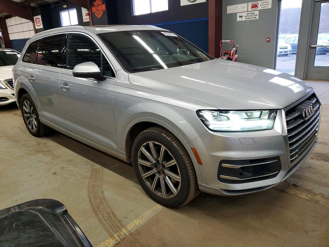 2018 AUDI Q7