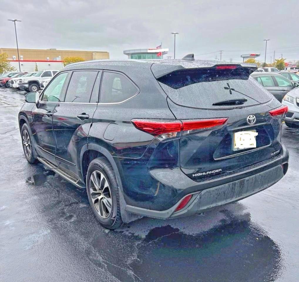 2021 TOYOTA HIGHLANDER