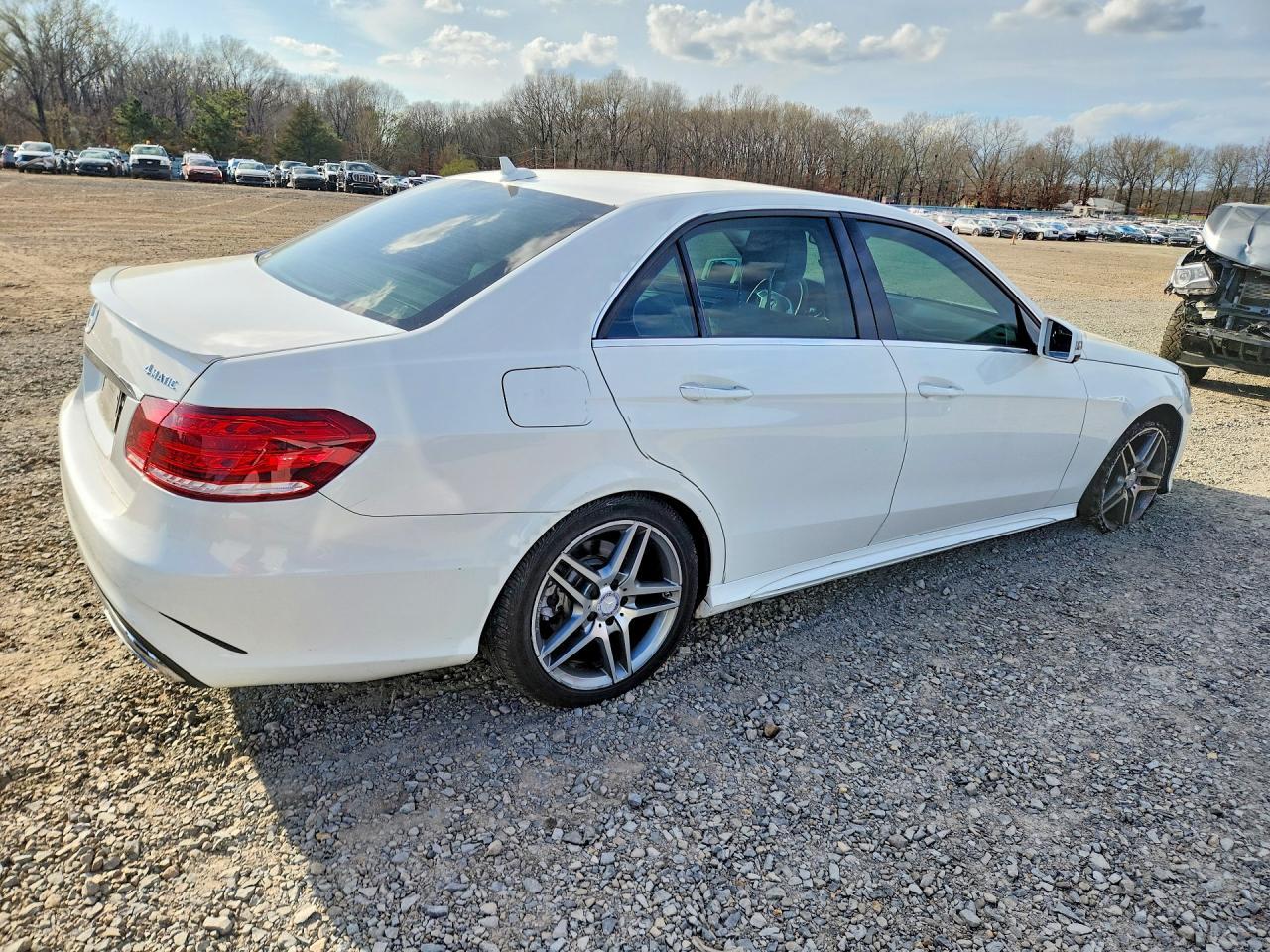 2014 MERCEDES-BENZ E-Class