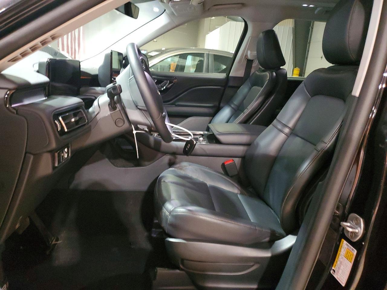 2025 LINCOLN Aviator