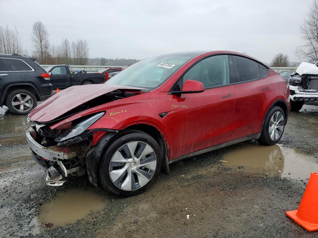 2024 TESLA MODEL Y