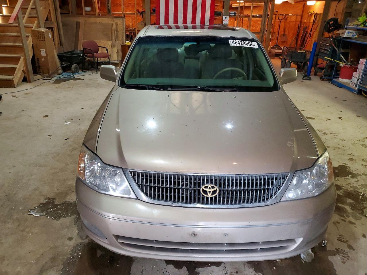 2000 TOYOTA Avalon