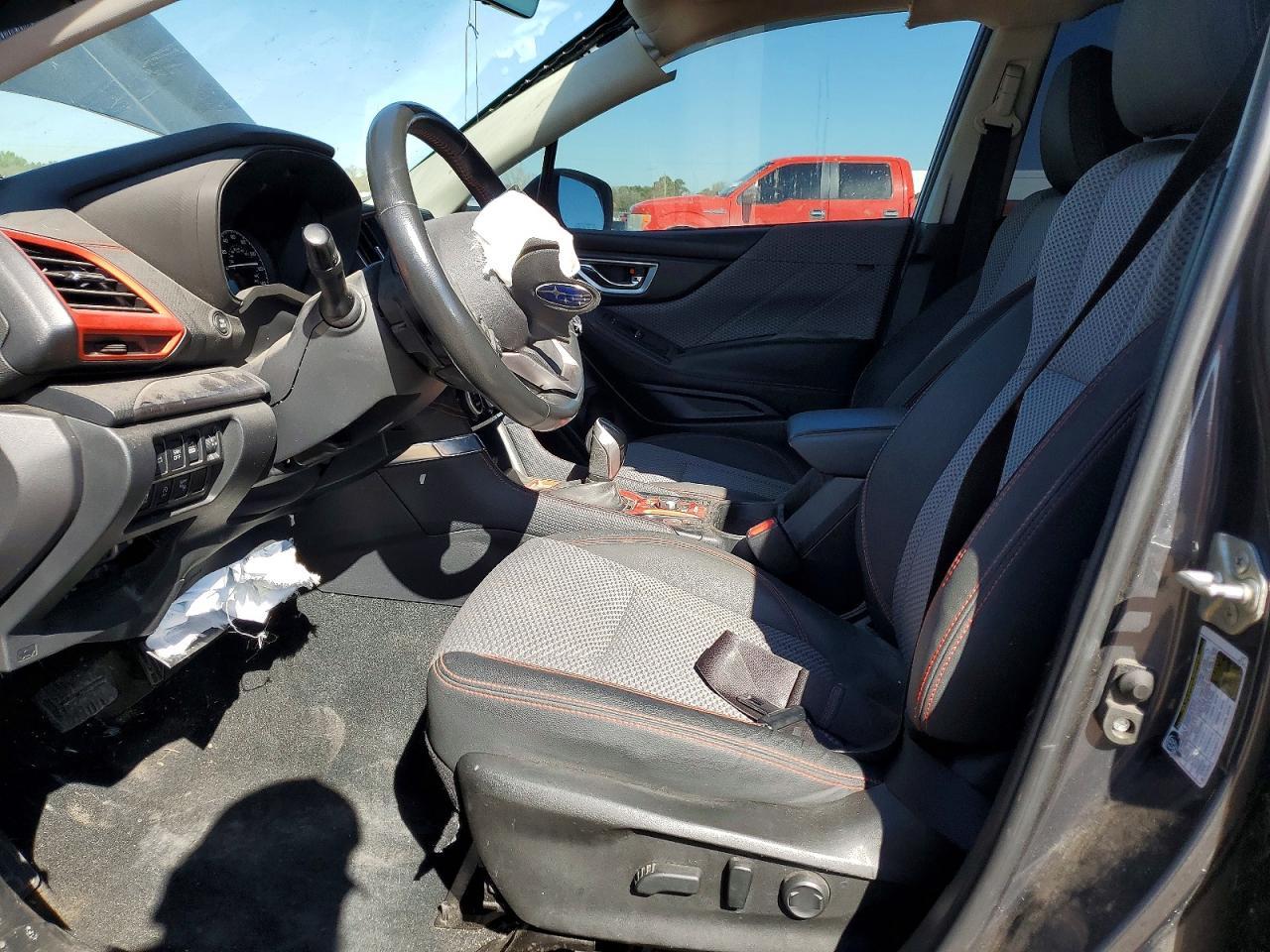 2021 SUBARU FORESTER