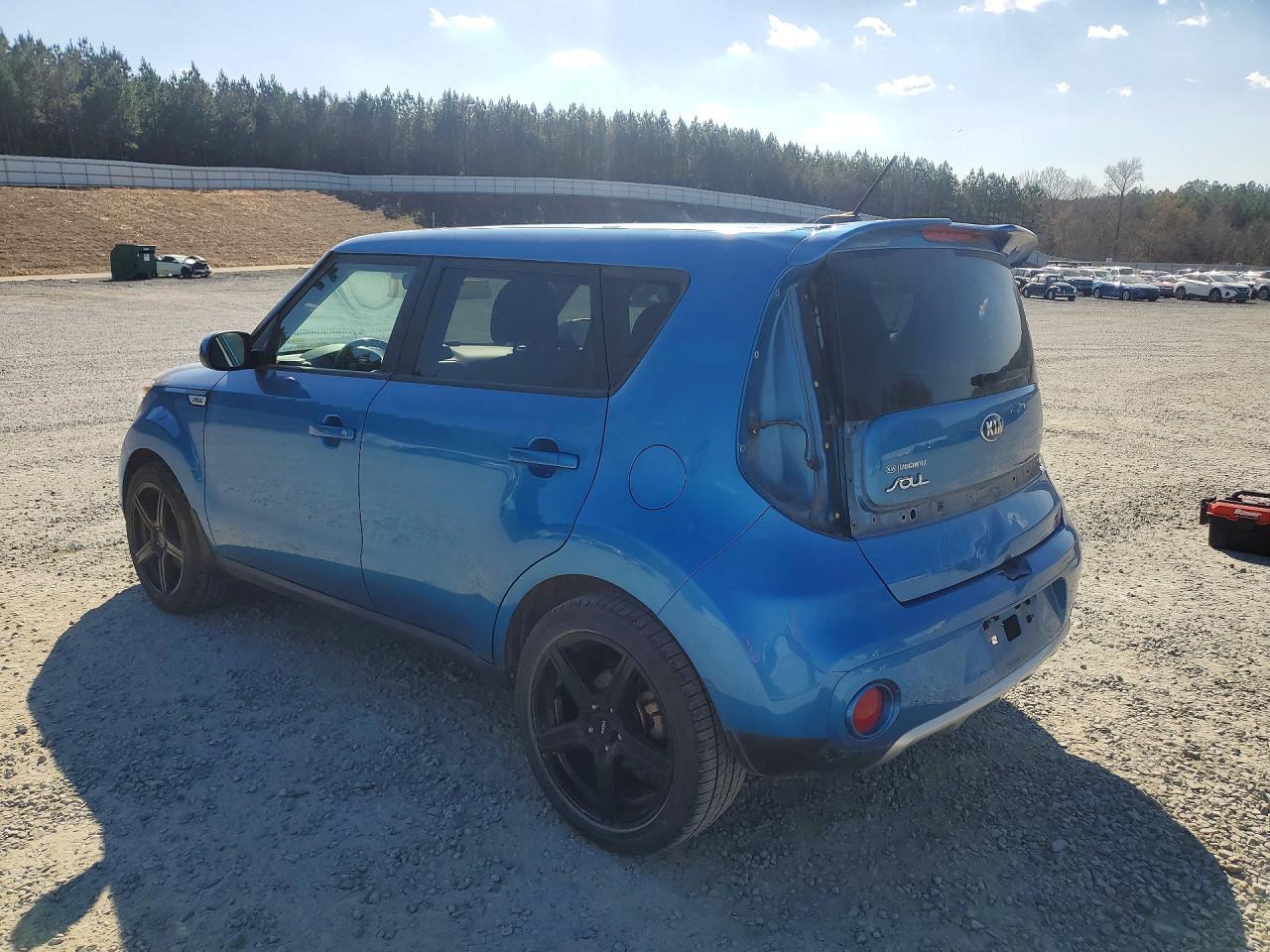 2017 KIA SOUL