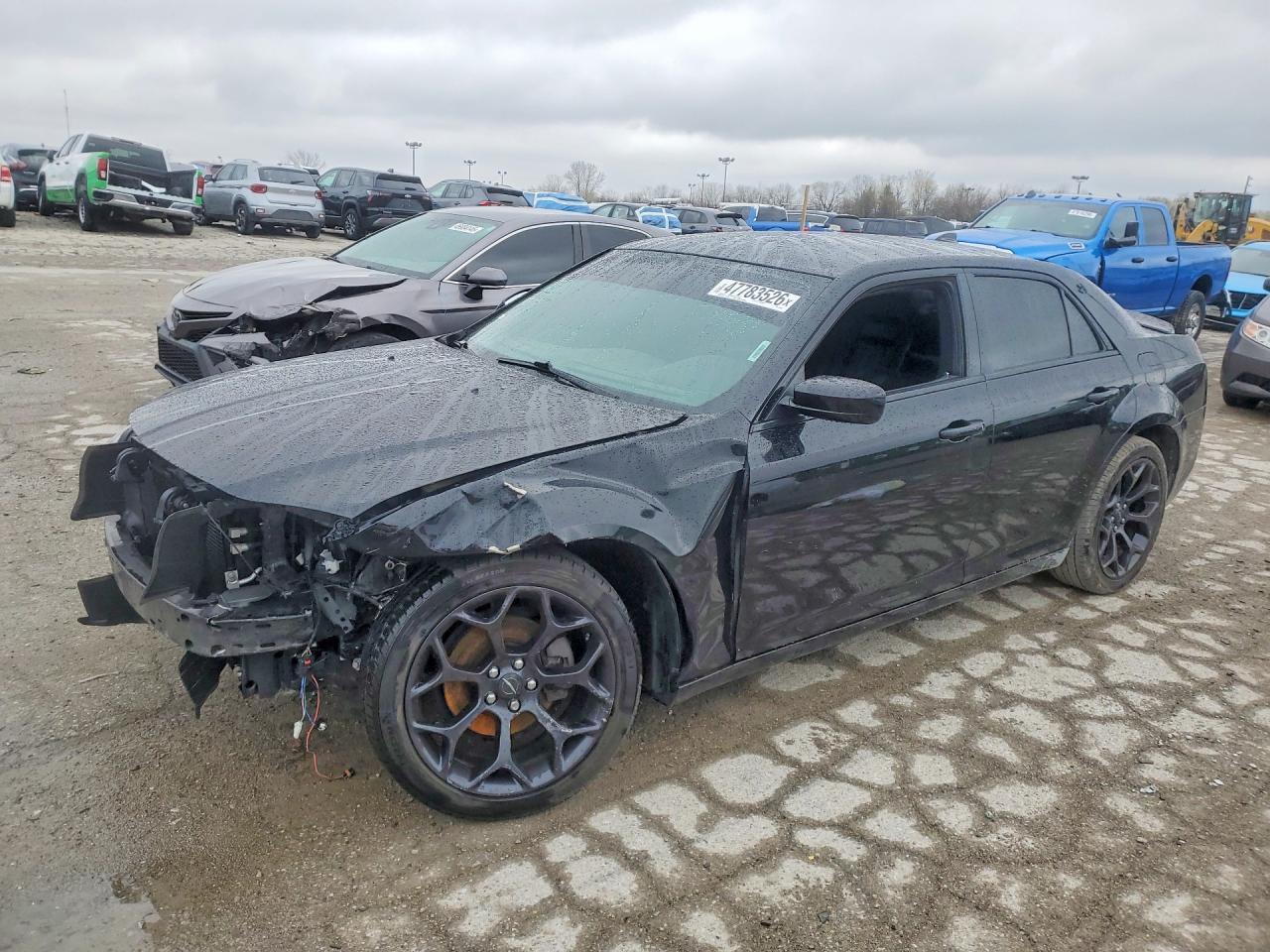 2019 CHRYSLER 300