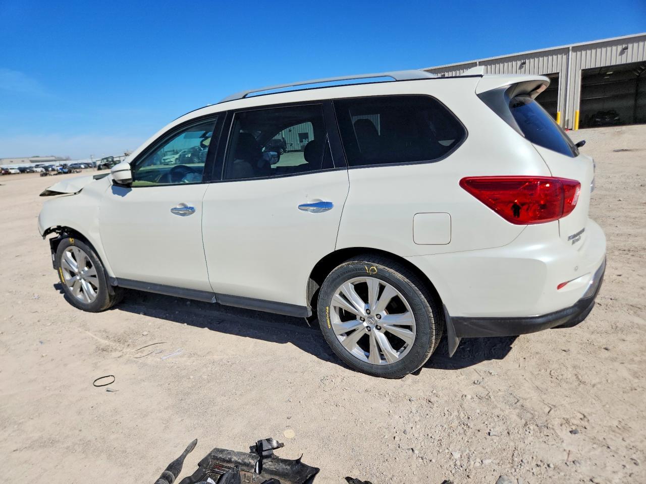 2019 NISSAN PATHFINDER