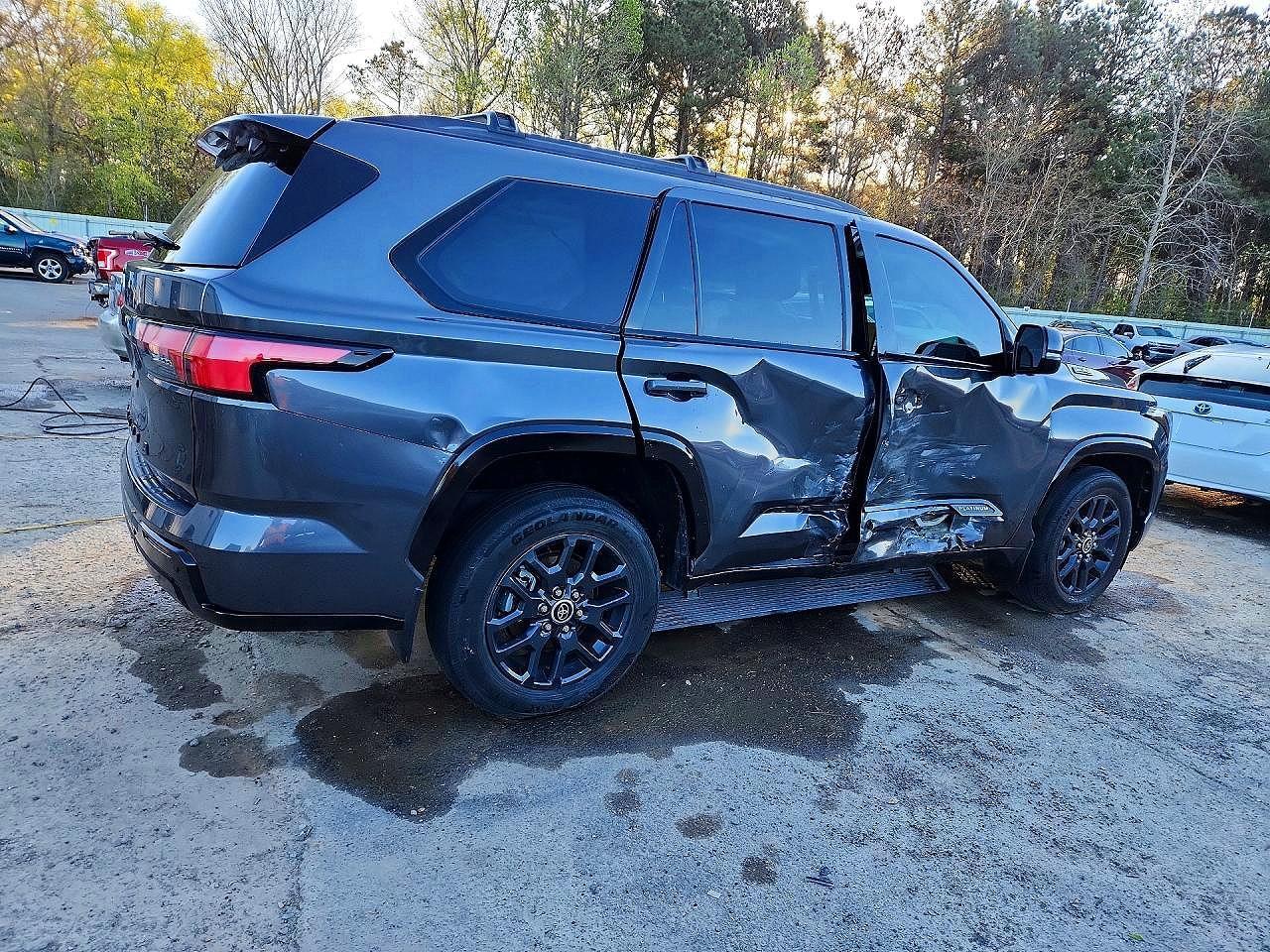 2023 TOYOTA Sequoia