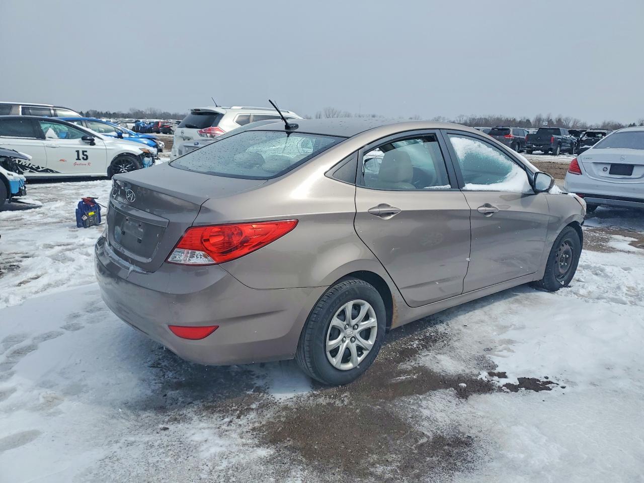 2013 HYUNDAI ACCENT