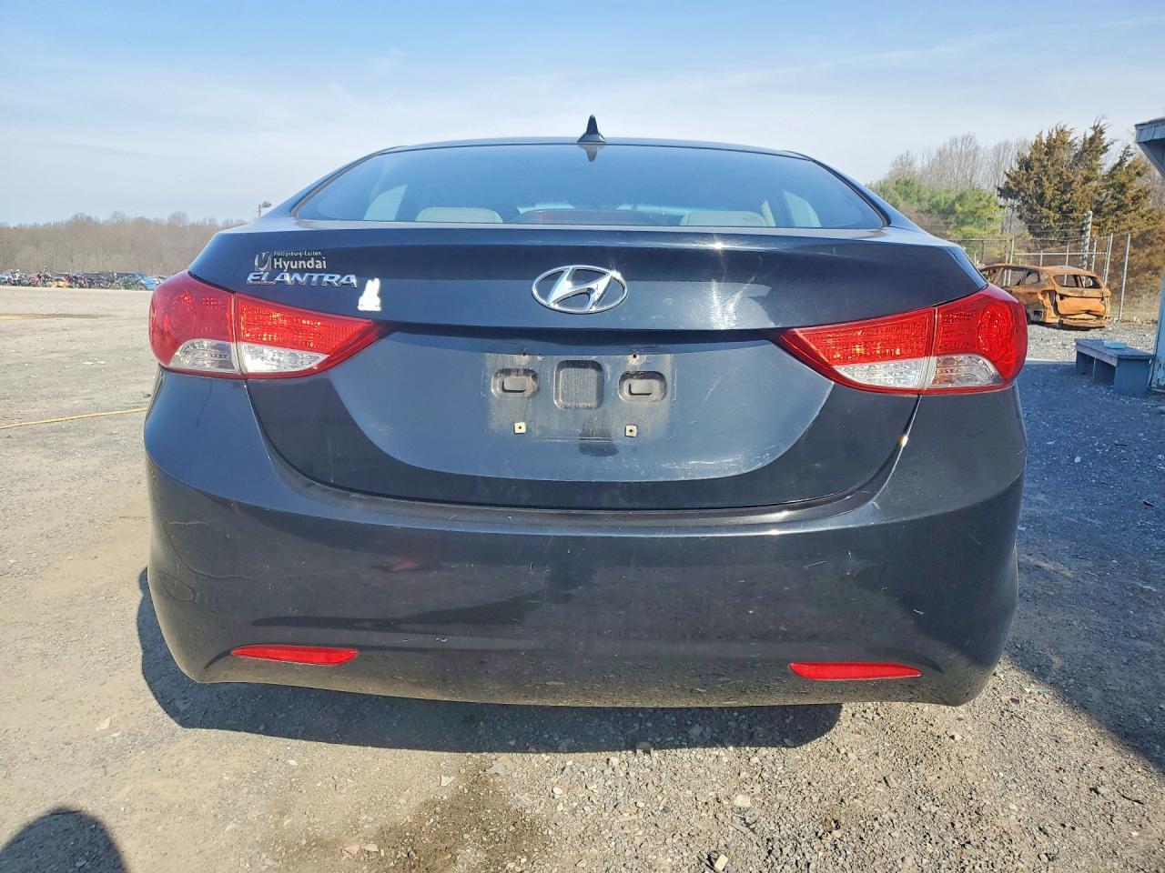 2012 HYUNDAI ELANTRA