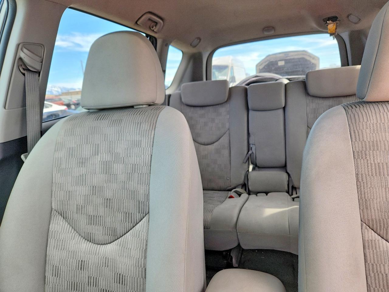 2011 TOYOTA RAV4