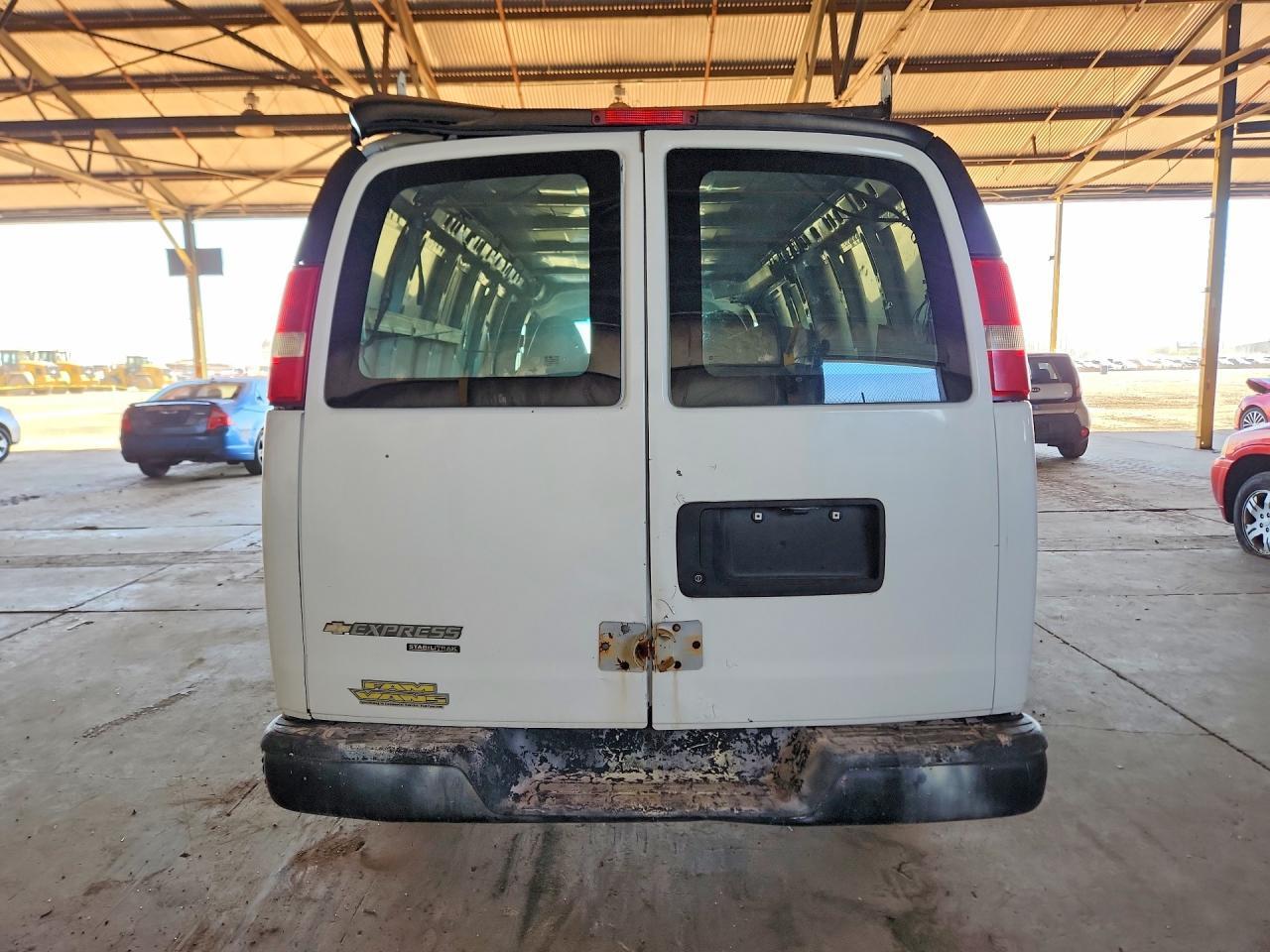 2012 CHEVROLET EXPRESS 2500