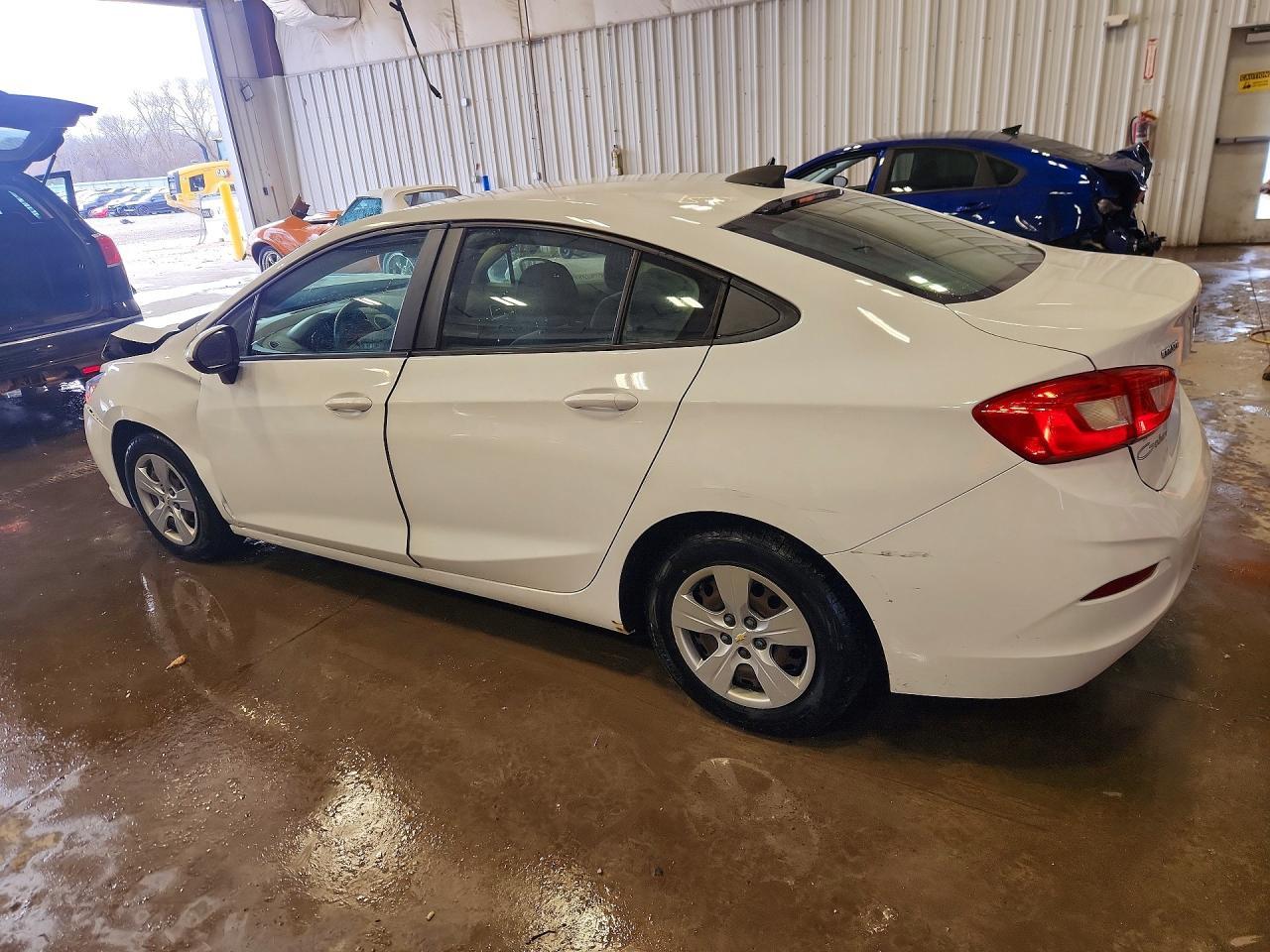 2016 CHEVROLET CRUZE