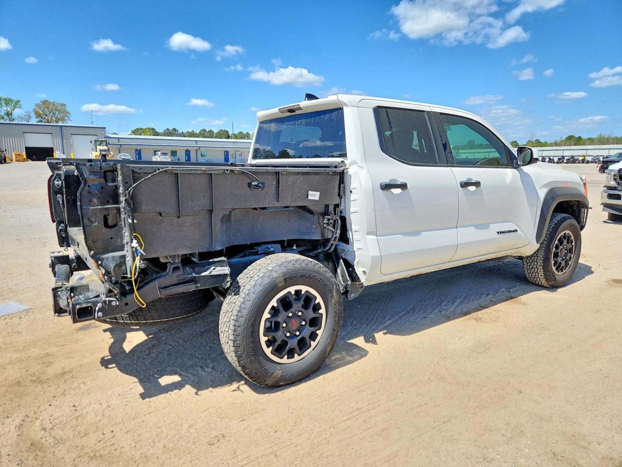 2025 TOYOTA TACOMA