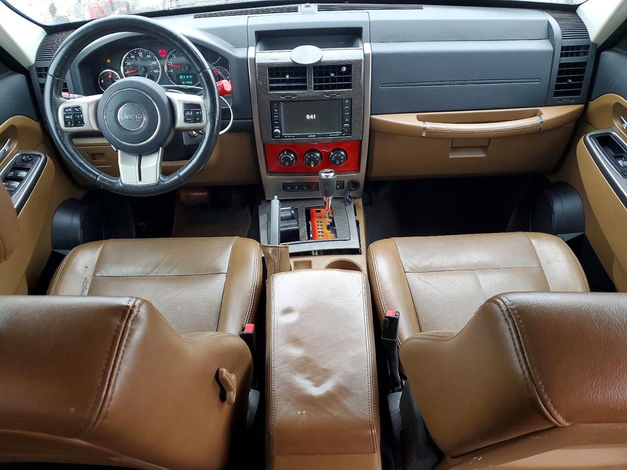 2011 JEEP Liberty