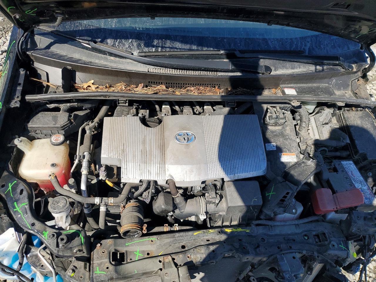 2019 TOYOTA PRIUS