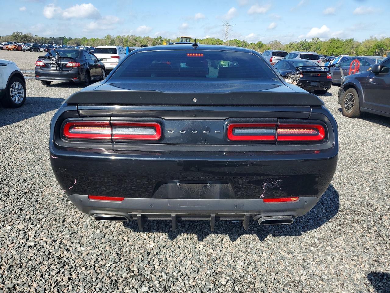 2019 DODGE Challenger