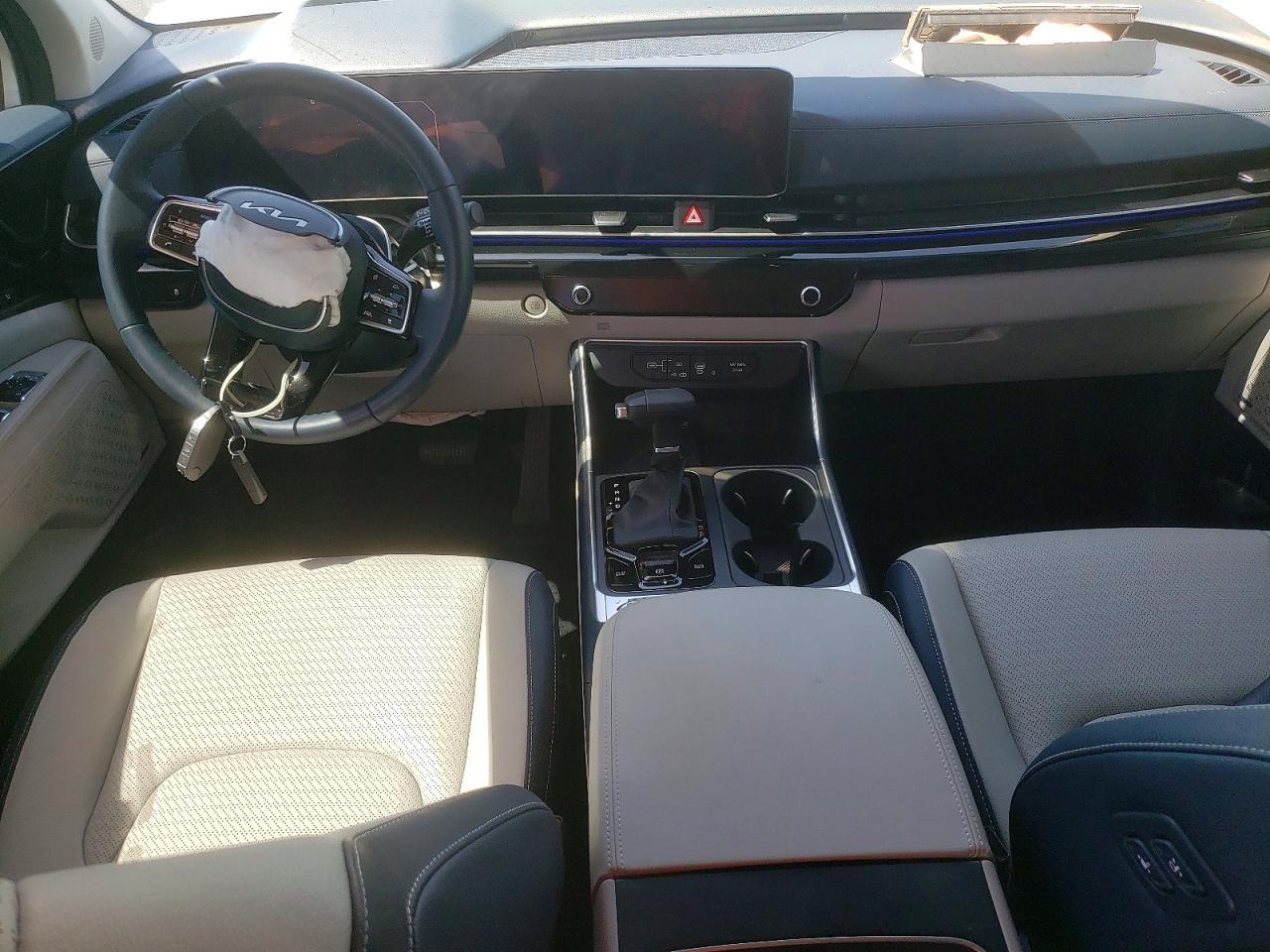 2025 KIA Carnival