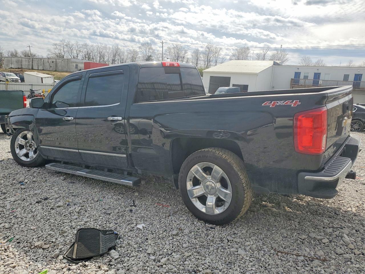 2017 CHEVROLET Silverado