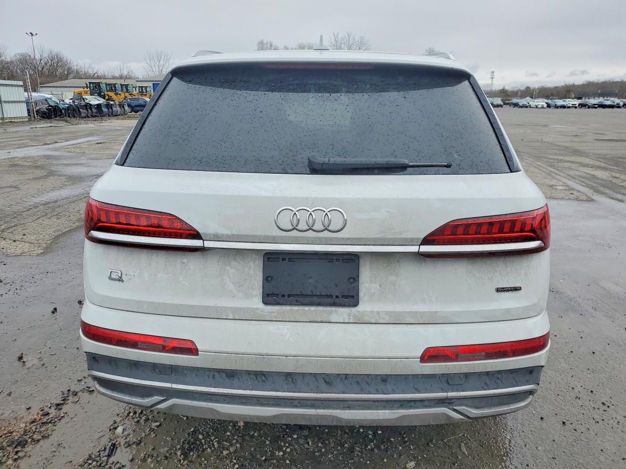 2023 AUDI Q7