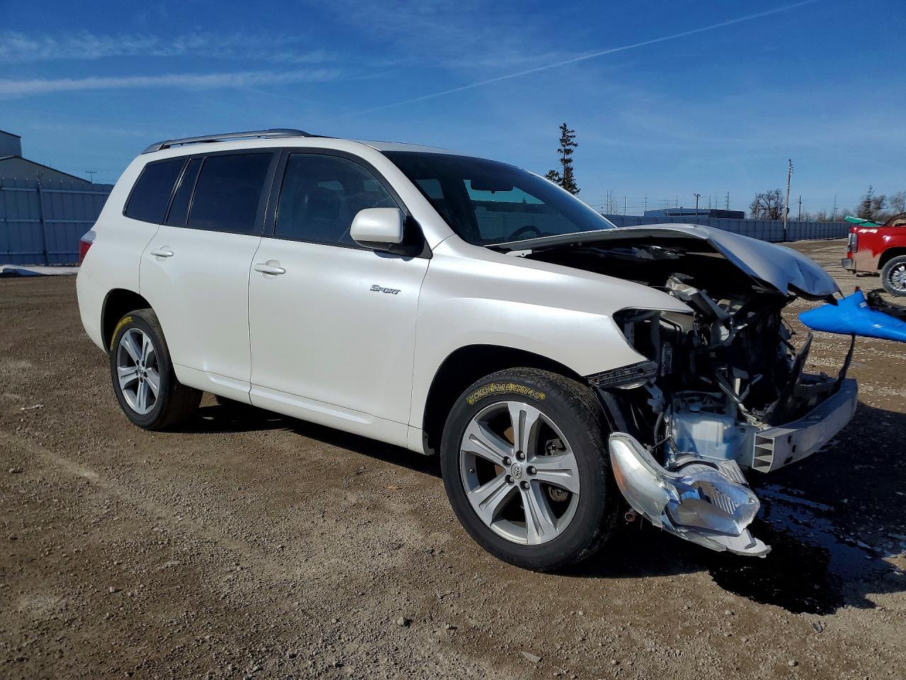 2010 TOYOTA HIGHLANDER