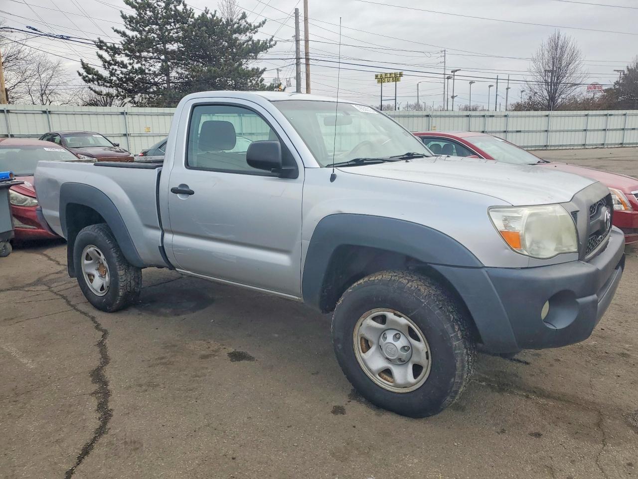 2011 TOYOTA TACOMA
