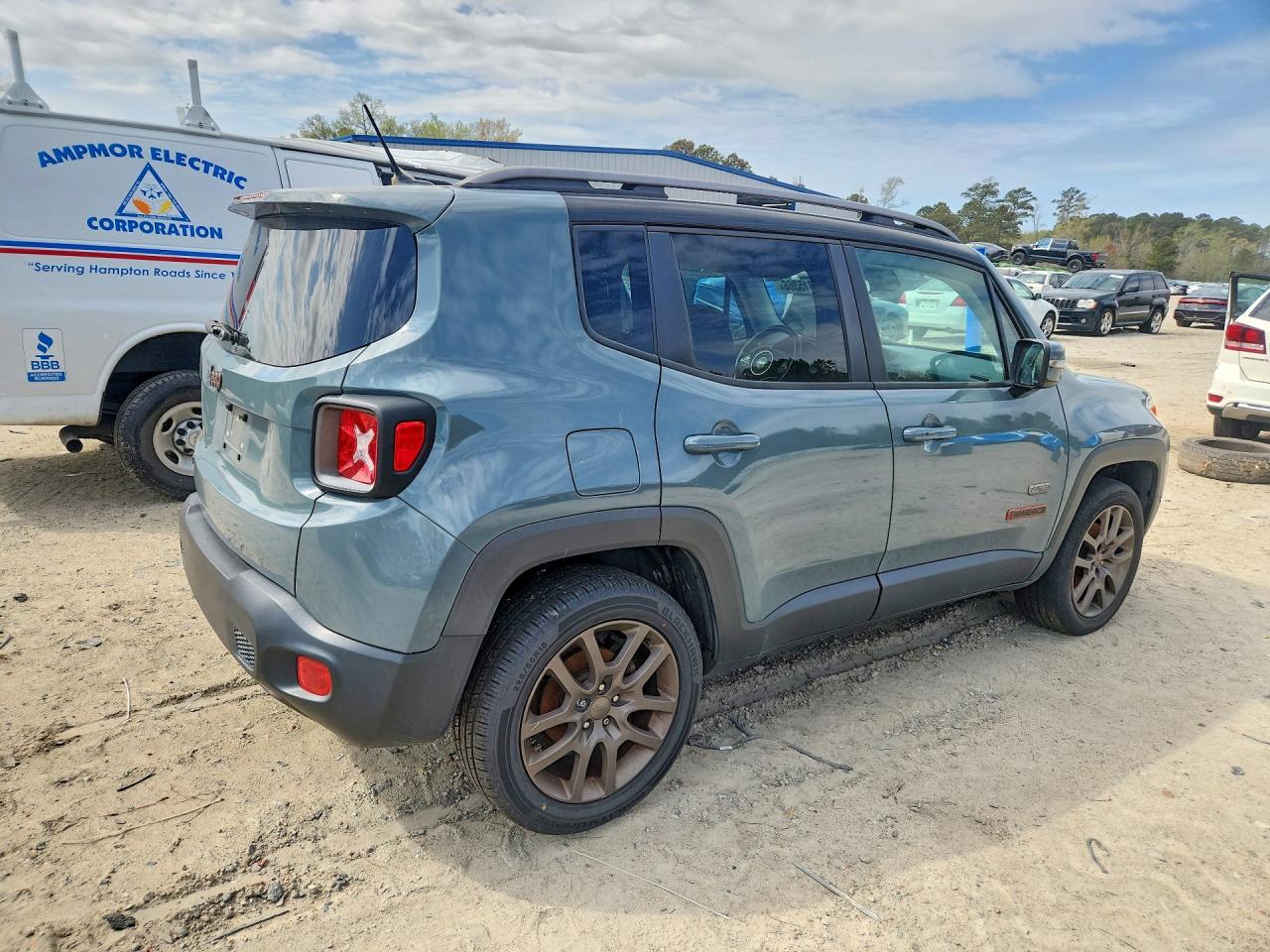 2016 JEEP Renegade