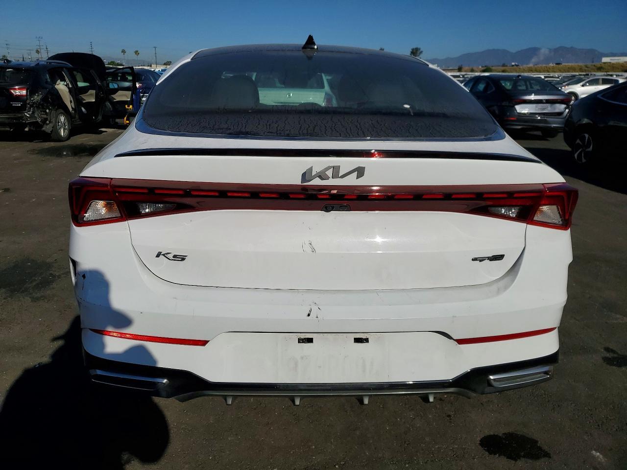 2022 KIA Uk