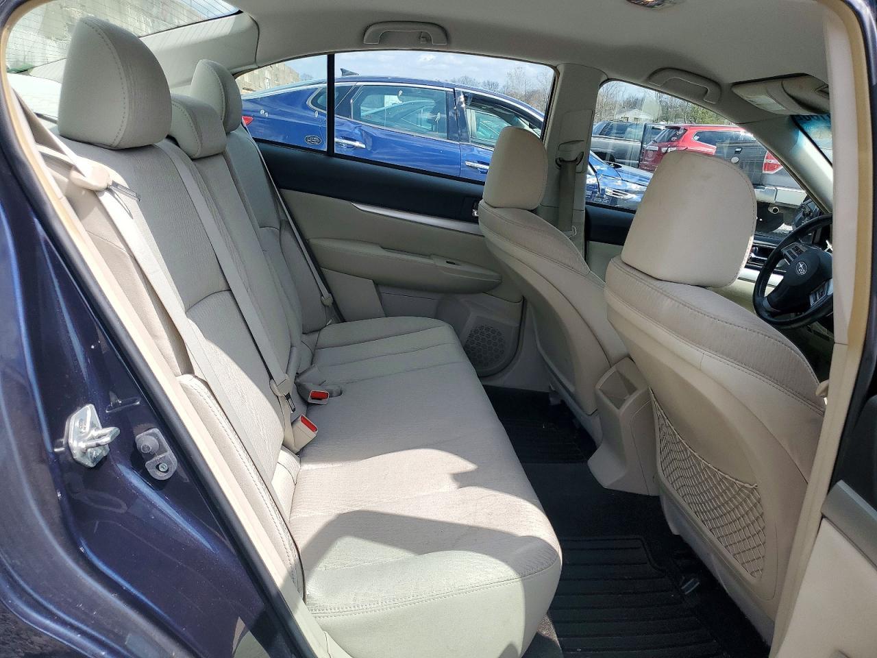 2012 SUBARU Legacy