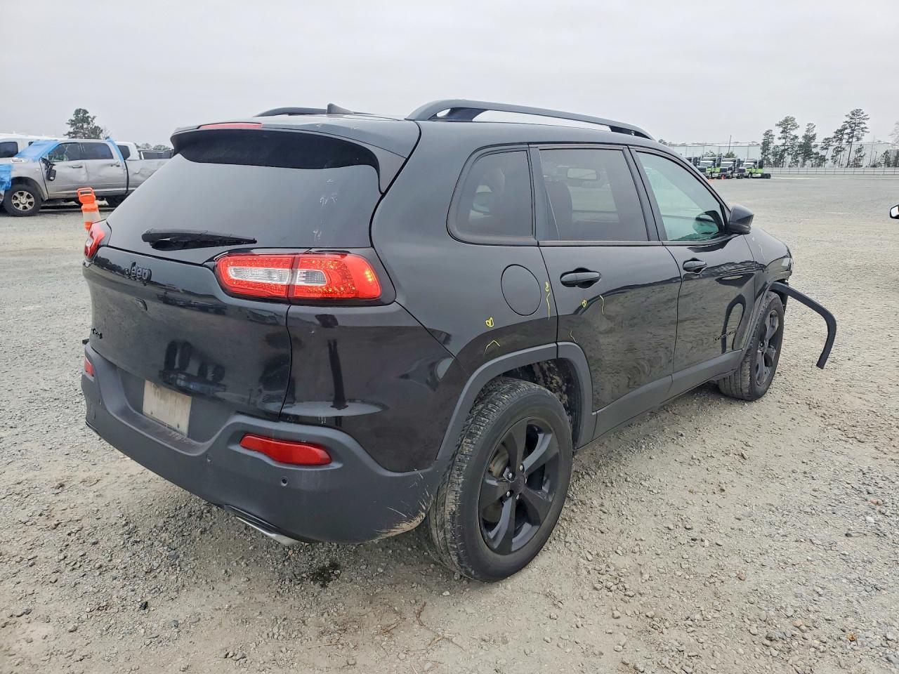 2016 JEEP CHEROKEE