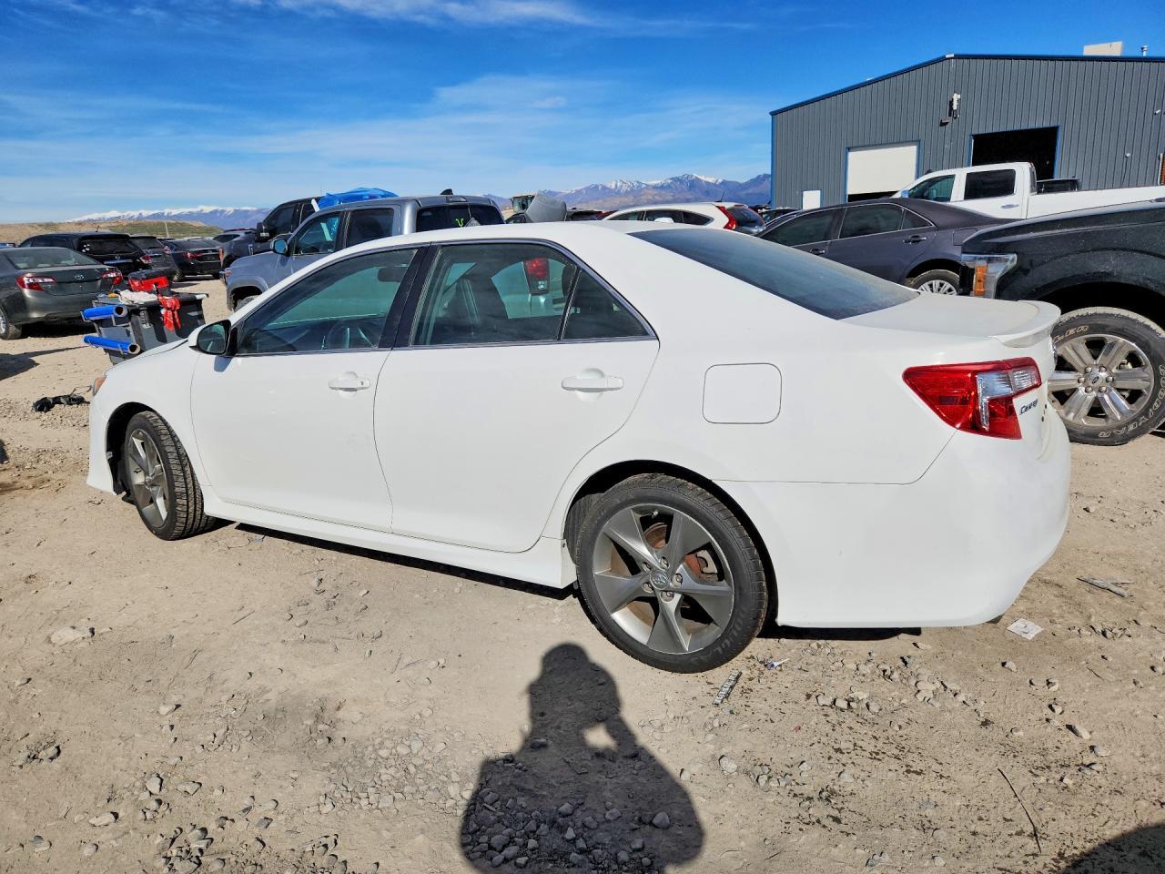 2012 TOYOTA CAMRY