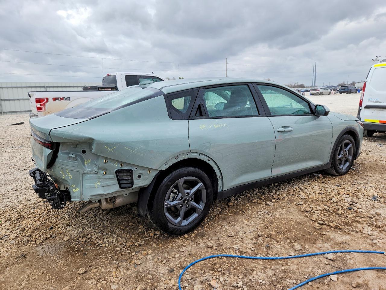 2026 KIA K4