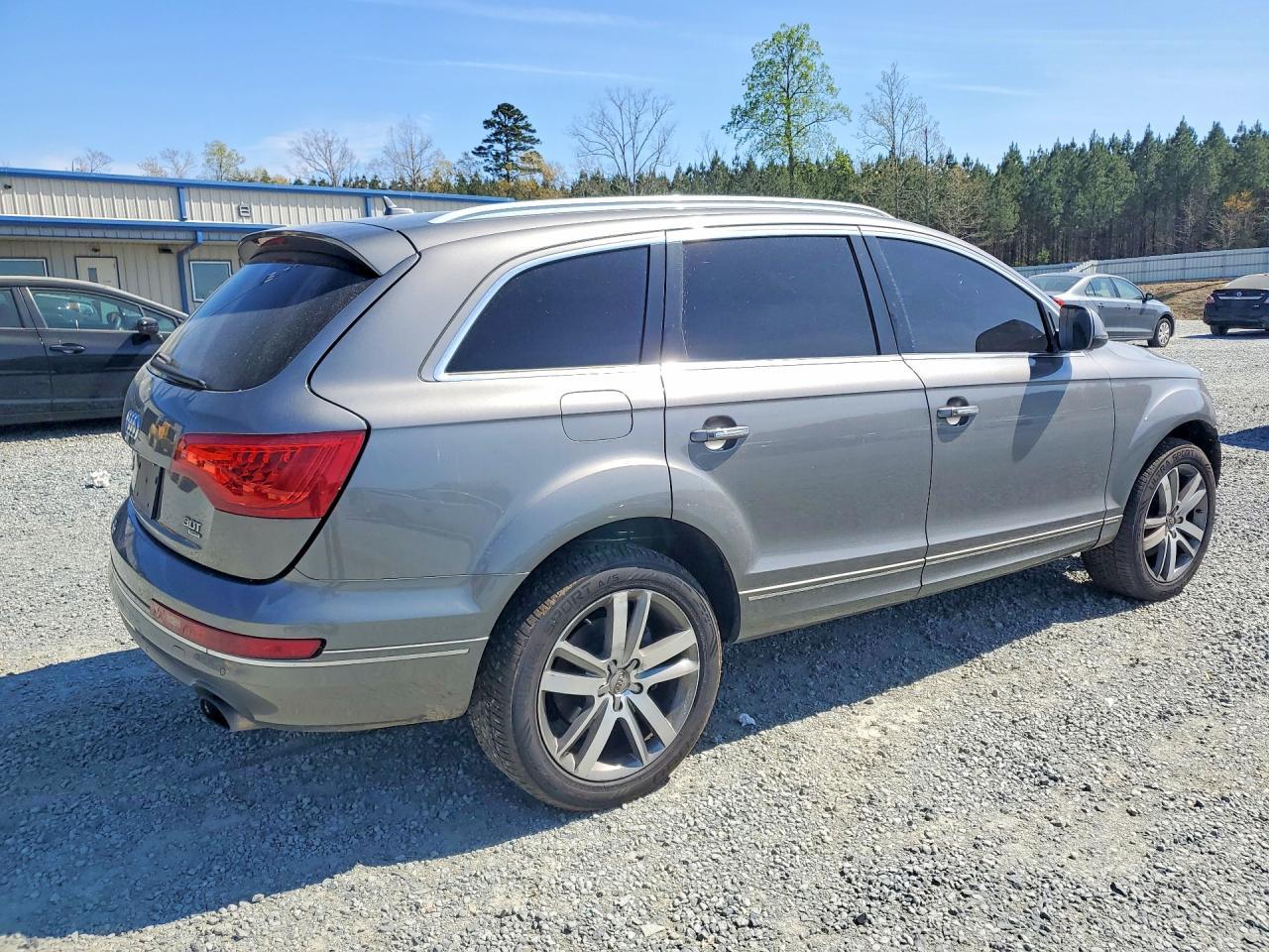 2014 AUDI Q7